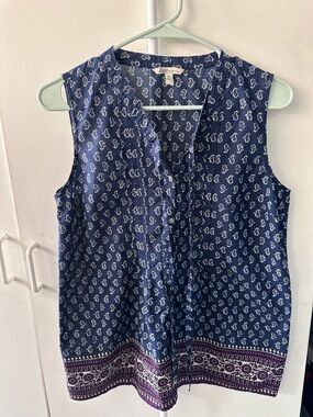 G.H. Bass & Co. Navy Sleeveless Paisley-Print V-Neck Top with Purple Border